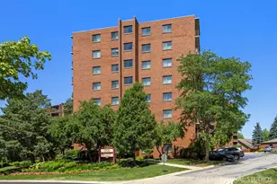 1 Bloomingdale Pl, Bloomingdale, IL 60108 - Photo 1