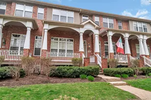 1109 Longwood Dr, Lisle, IL 60532 - Photo 1