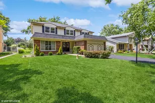 1612 N Burning Bush Ln, Mount Prospect, IL 60056 - Photo 1