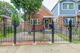 3352 S Seeley Ave, Chicago, IL 60608 - Photo 1