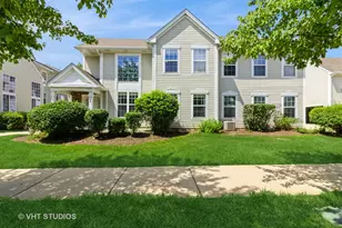 502 Hidden Creek Ln, North Aurora, IL 60542 - Photo 1