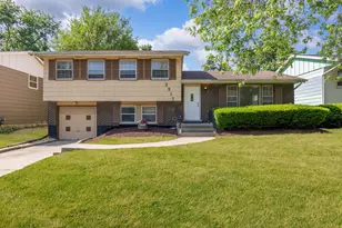 3317 Birchwood Dr, Hazel Crest, IL 60429 - Photo 1