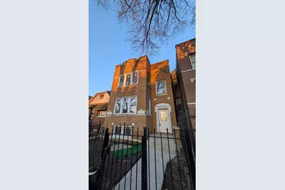 1009 N Harding Avenue, Chicago, IL 60651 - Photo 1