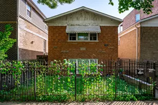 1541 N Maplewood Ave, Chicago, IL 60622 - Photo 1