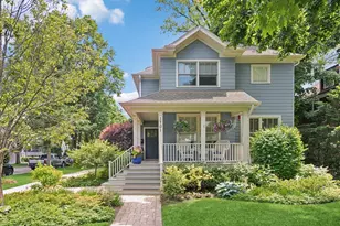 1701 Elmwood Ave, Wilmette, IL 60091 - Photo 1