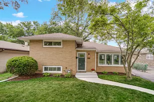 3115 172nd St, Hazel Crest, IL 60429 - Photo 1