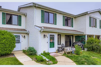 425 Harrison Court, Vernon Hills, IL 60061 - Photo 1