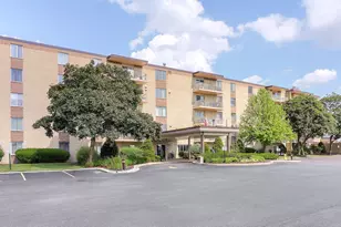 110 W Butterfield Rd, Elmhurst, IL 60126 - Photo 1