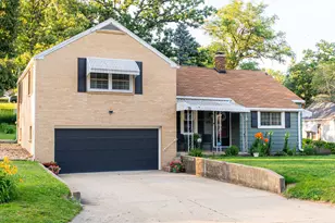 609 Armeida St, Dixon, IL 61021 - Photo 1