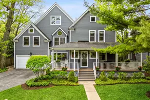 317 E Center Ave, Lake Bluff, IL 60044 - Photo 1