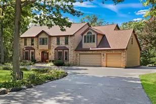 195 Hollow Way, Ingleside, IL 60041 - Photo 1