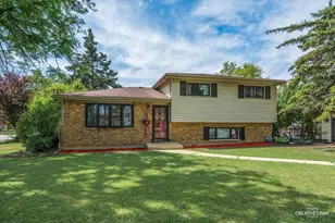 515 W Diversey Ave, Addison, IL 60101 - Photo 1