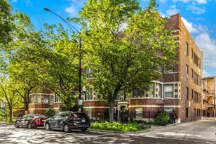 1252 W Pratt Blvd, Chicago, IL 60626 - Photo 1