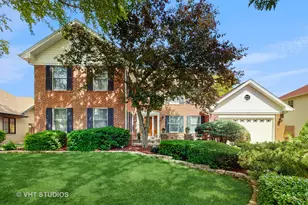 165 Jefferson Ln, Bloomingdale, IL 60108 - Photo 1