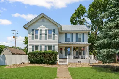 835 E Pells Street, Paxton, IL 60957 - Photo 1