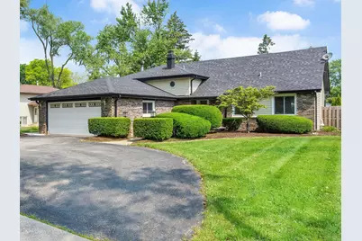 624 63rd Street, Downers Grove, IL 60516 - Photo 1