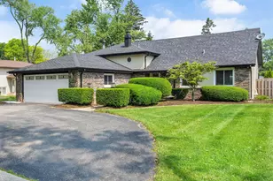 624 63rd St, Downers Grove, IL 60516 - Photo 1