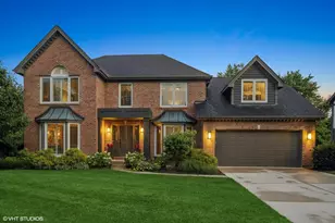 1996 Somerset Ln, Wheaton, IL 60189 - Photo 1