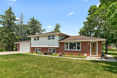 8930 W 76th Place, Justice, IL 60458 - Photo 1