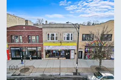 3853 W Fullerton Avenue, Chicago, IL 60647 - Photo 1