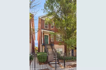 653 W Division Street #C, Chicago, IL 60610 - Photo 1