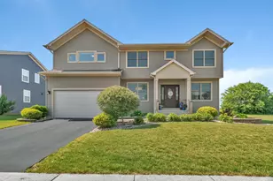 565 E Barber Dr, Coal City, IL 60416 - Photo 1