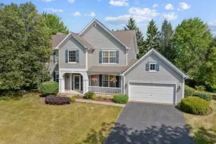 910 Angle Tarn Dr, West Dundee, IL 60118 - Photo 1