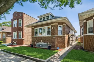 9319 S Throop St, Chicago, IL 60620 - Photo 1