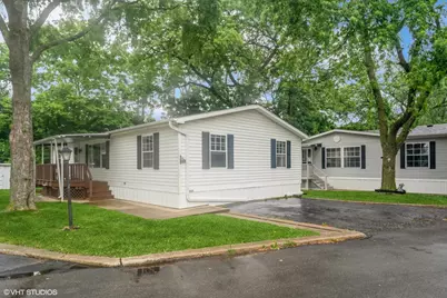 6801 S Lagrange Road #E15, Hodgkins, IL 60525 - Photo 1