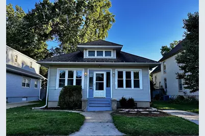 321 Morgan Street, Elgin, IL 60123 - Photo 1