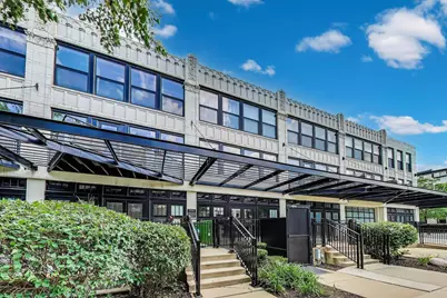 1071 W 15th Street #209, Chicago, IL 60608 - Photo 1