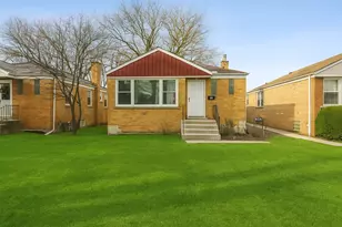904 Grey Ave, Evanston, IL 60202 - Photo 1