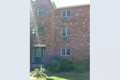 4305 W Shamrock Lane #2F, McHenry, IL 60050 - Photo 1