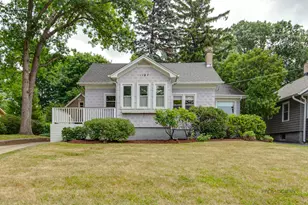 1187 Morton Ave, Elgin, IL 60120 - Photo 1