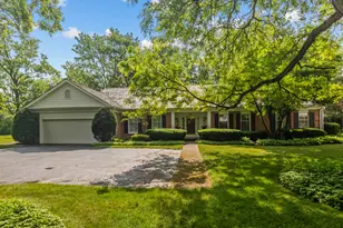 45 E Mallard Ln, Lake Forest, IL 60045 - Photo 1