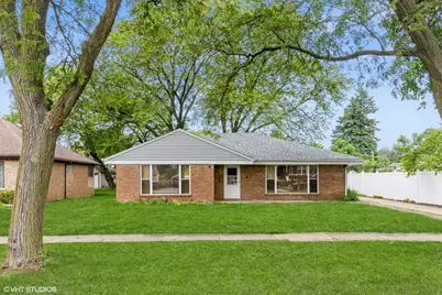 4340 Elm Avenue, Lyons, IL 60534 - Photo 1