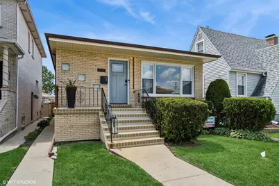 7535 W Carmen Avenue, Harwood Heights, IL 60706 - Photo 1