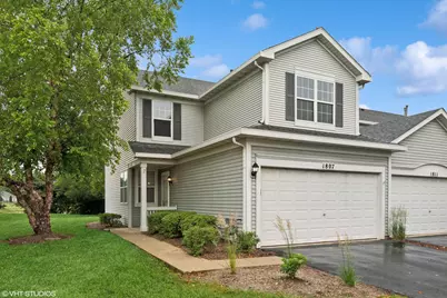 1807 S Wentworth Circle, Romeoville, IL 60446 - Photo 1