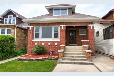 10742 S Prairie Avenue, Chicago, IL 60628 - Photo 1