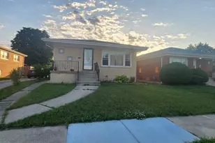 638 Hoxie Ave, Calumet City, IL 60409 - Photo 1