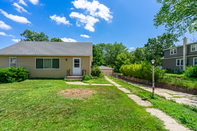 1716 Court Street, McHenry, IL 60050 - Photo 1