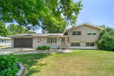 2689 Lynnville Court, Lindenwood, IL 61049 - Photo 1