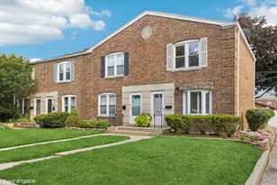 8041 W 29th Ct, North Riverside, IL 60546 - Photo 1