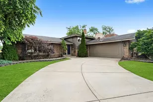 17229 University Ave, South Holland, IL 60473 - Photo 1