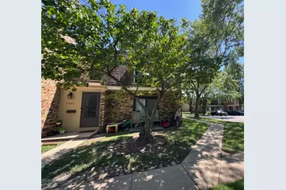 2086 Country Club Drive #3F, Woodridge, IL 60517 - Photo 1