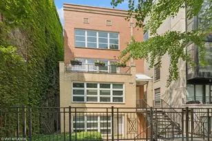 1438 N Mohawk St, Chicago, IL 60610 - Photo 1