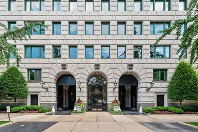 209 E Lake Shore Drive #14, Chicago, IL 60611 - Photo 1