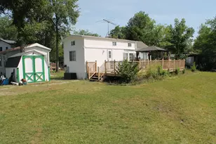 183 Fossil Cove Ct, Wilmington, IL 60481 - Photo 1