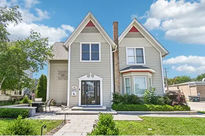 30 S Slusser Street, Grayslake, IL 60030 - Photo 1