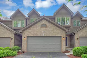 924 Millcreek Cir, Elgin, IL 60123 - Photo 1